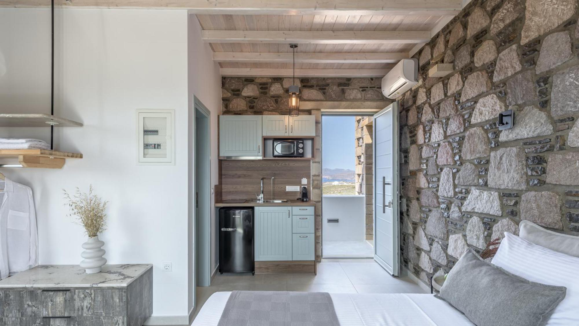 Thea Sunset Apartment